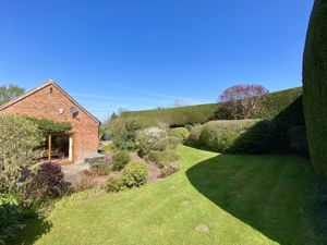 Gardens- click for photo gallery